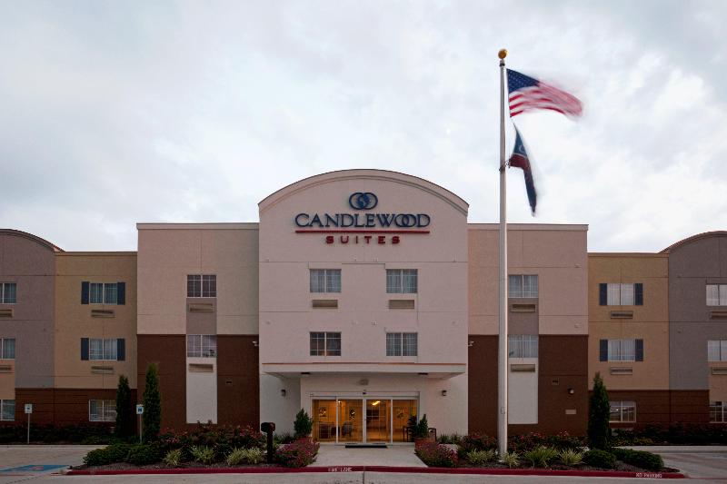 هتل Candlewood Victoria, An Ihg
