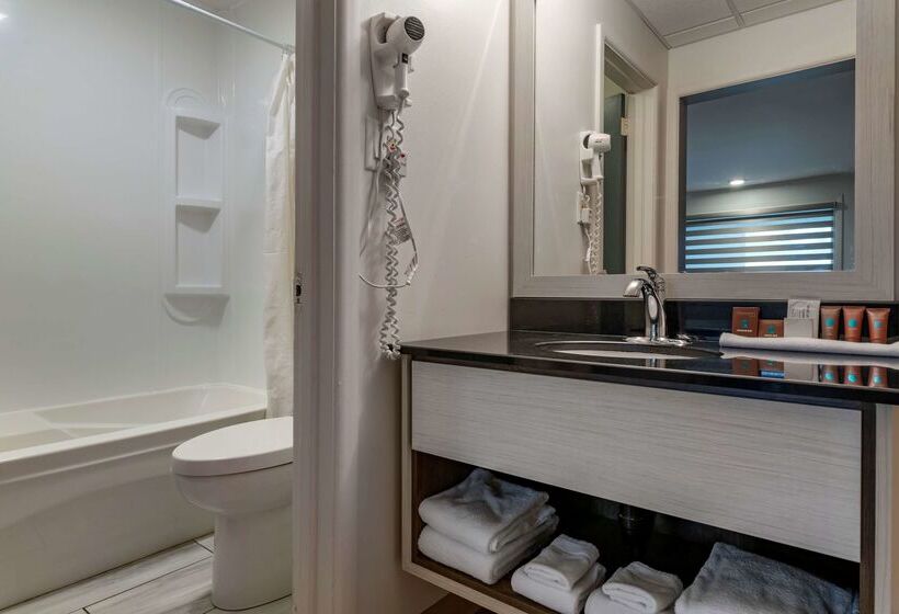 Danny’s Hotel Suites, Surestay Collection By Best Western