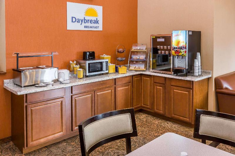 فندق Days Inn By Wyndham Carlisle