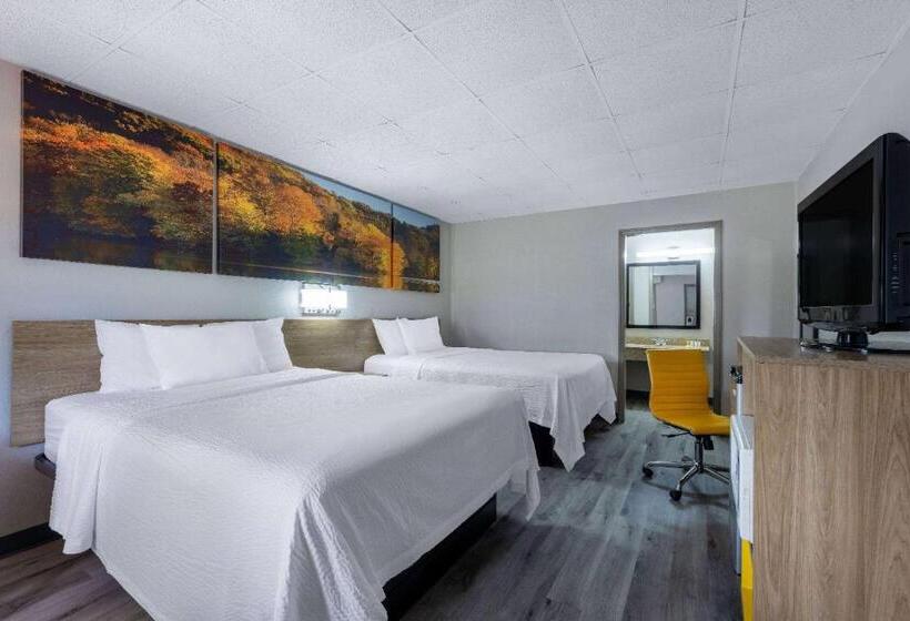 Отель Days Inn By Wyndham Lincolnton