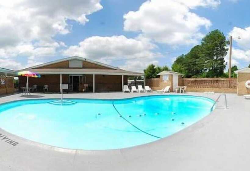 ホテル Days Inn By Wyndham Lincolnton