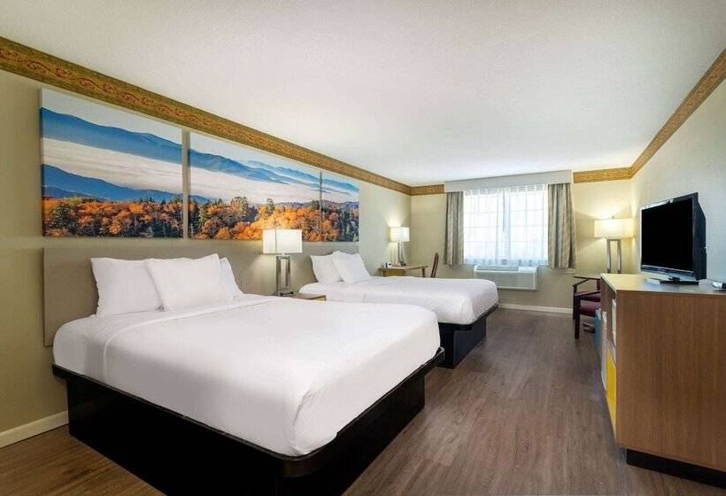 هتل Days Inn By Wyndham Mountain Home
