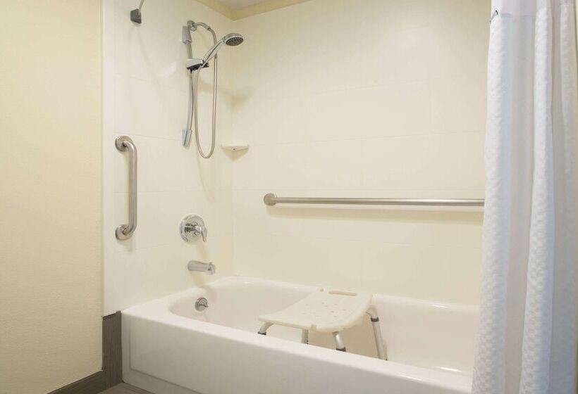 فندق Days Inn By Wyndham Yakima