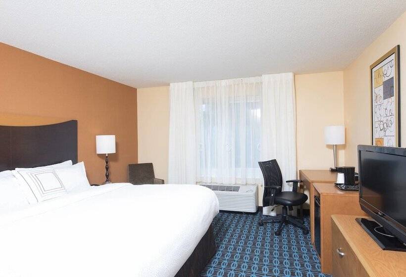 هتل Fairfield Inn & Suites By Marriott Omaha Downtown