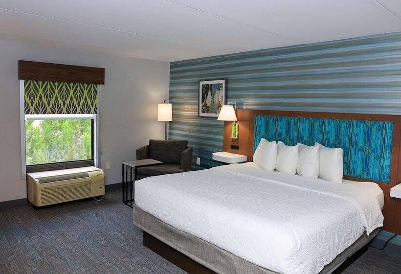 هتل Hampton Inn Atlantacanton