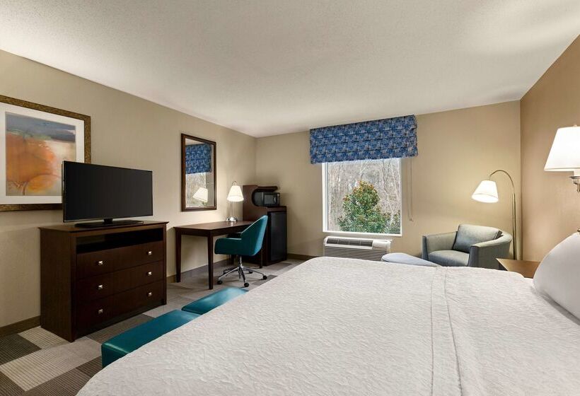 هتل Hampton Inn & Suites Atlanta Airport West/camp Creek Pkwy