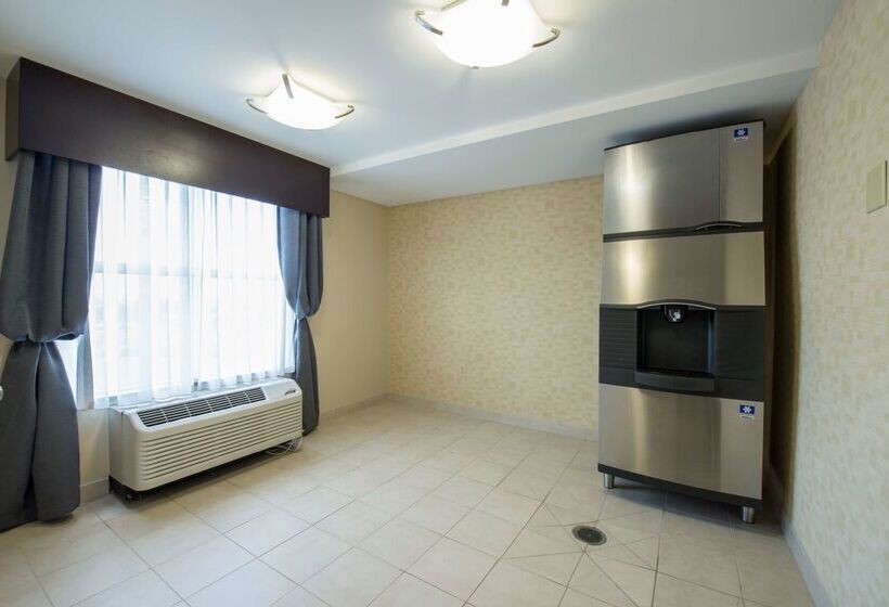 هتل Hilton Garden Inn Atlanta Airport North