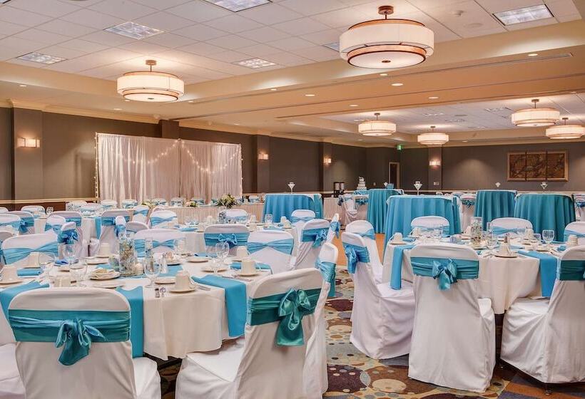 هتل Hilton Garden Inn Omaha East/council Bluffs