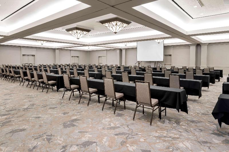 هتل Hilton Richardson Dallas