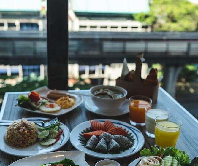 هتل Holiday Inn Express Bangkok Siam, An Ihg