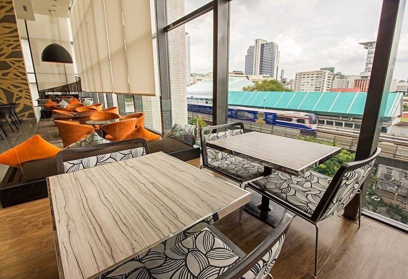 هتل Holiday Inn Express Bangkok Siam, An Ihg