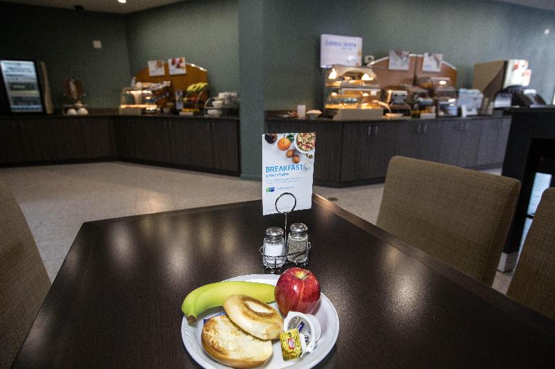 هتل Holiday Inn Express St. Louis Central West End, An Ihg