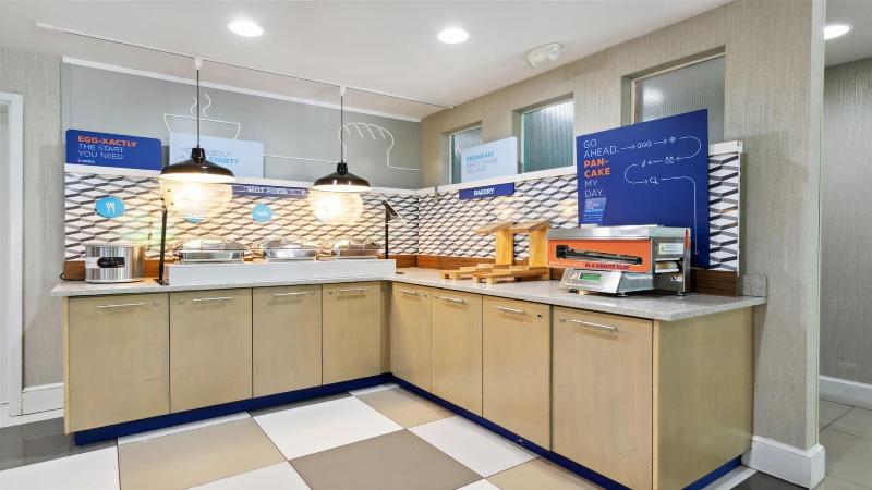 هتل Holiday Inn Express Williamsburg North, An Ihg