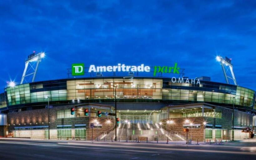 هتل Holiday Inn Omaha Downtown   Waterpark, An Ihg