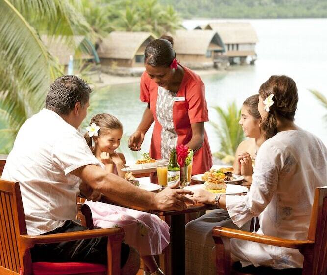 هتل Holiday Inn Resort Vanuatu, An Ihg