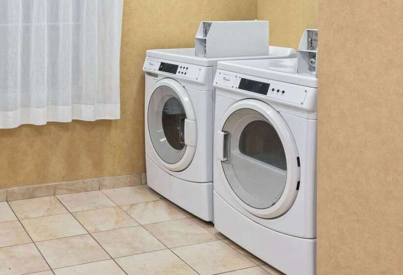 فندق La Quinta By Wyndham Stillwater  University Area