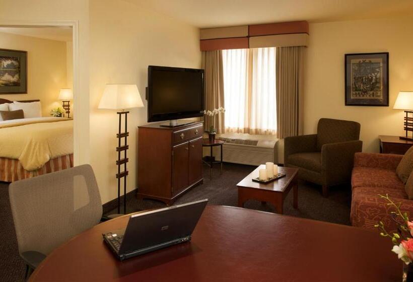 هتل Larkspur Landing Extended Stay Suites Hillsboro