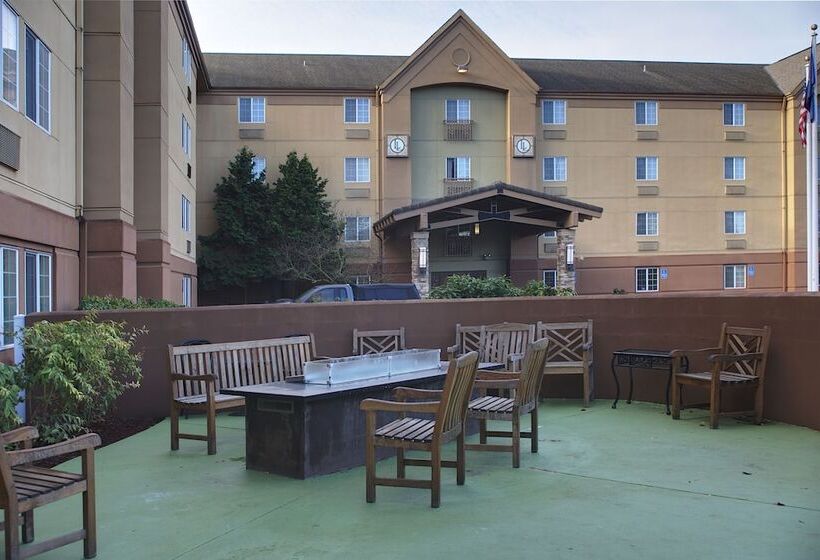 هتل Larkspur Landing Extended Stay Suites Hillsboro