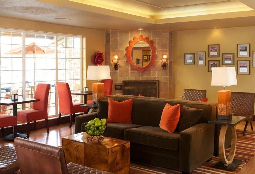 هتل Larkspur Landing Extended Stay Suites Hillsboro