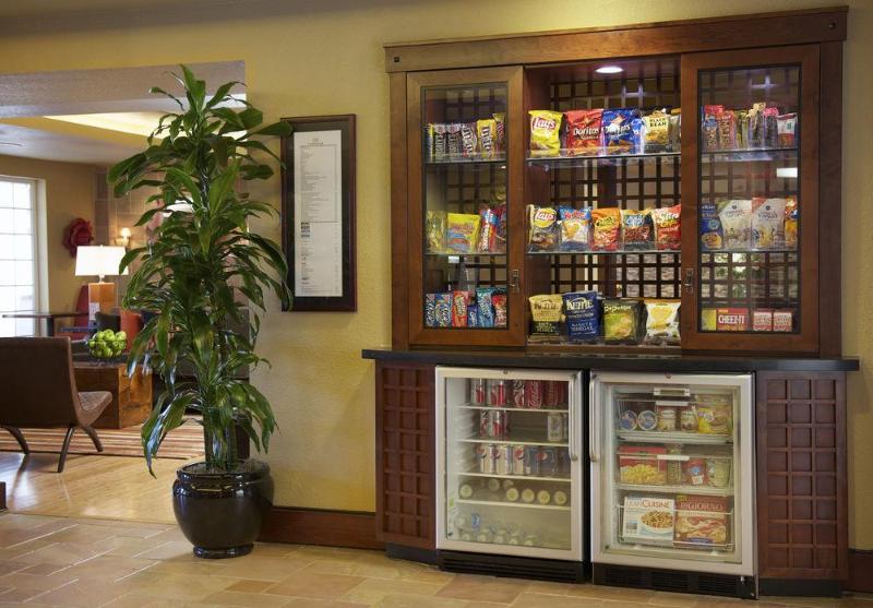 هتل Larkspur Landing Extended Stay Suites Hillsboro