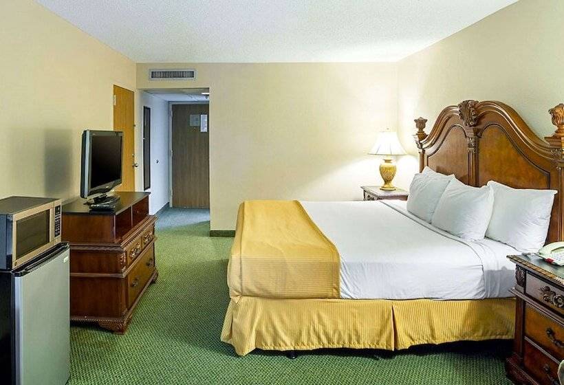 בית מלון כפרי Magnuson Grand Desoto