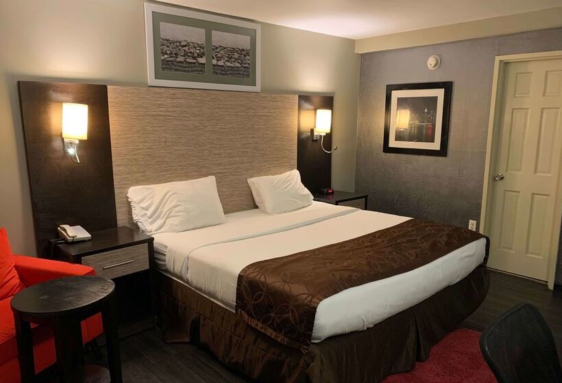 ホテル Ramada By Wyndham Rockville Centre