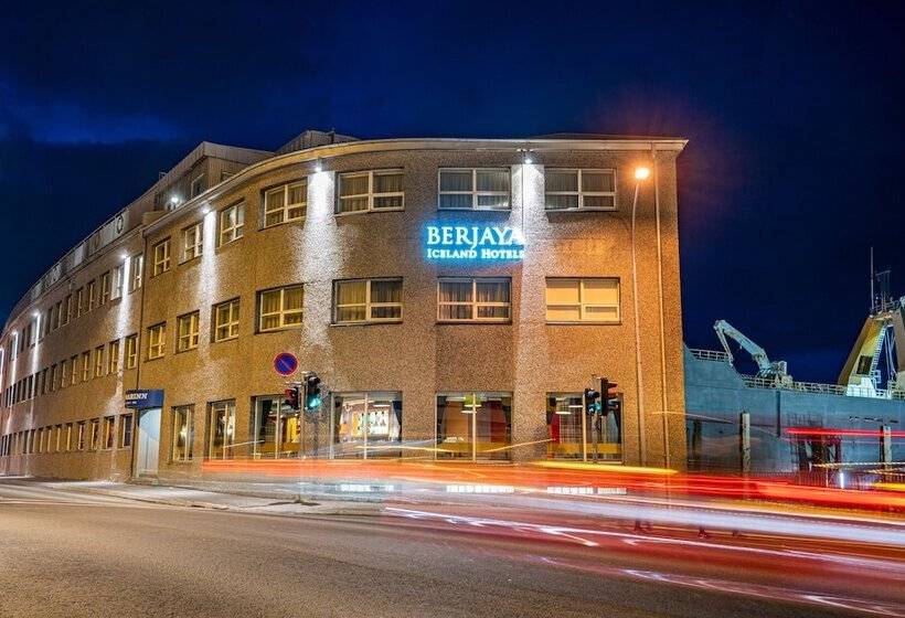 ホテル Reykjavik Marina  Berjaya Iceland S