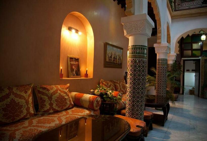 فندق Riad Dar Alia