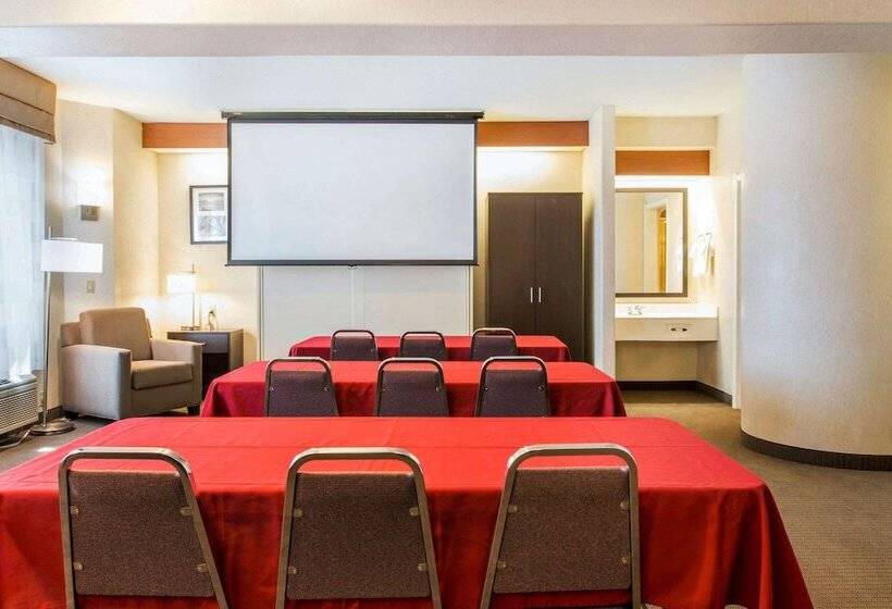 酒店 Sleep Inn & Suites