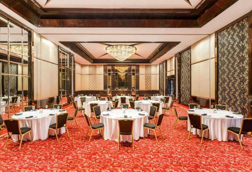 فندق Sofitel Mumbai BKC