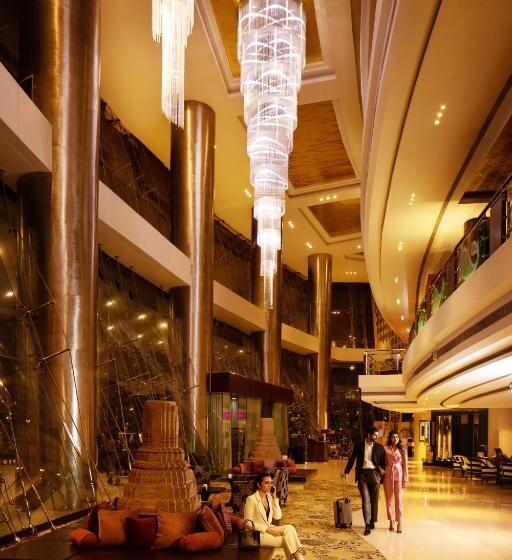 فندق Sofitel Mumbai BKC