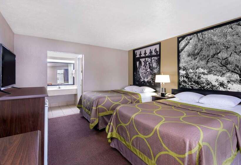 فندق Super 8 By Wyndham Locust Grove