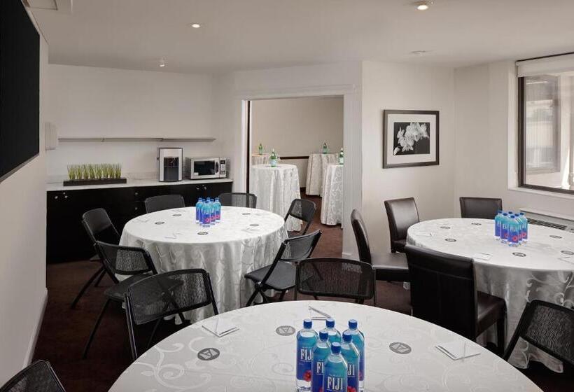 Fotos del hotel The Andrew Hotel:  35