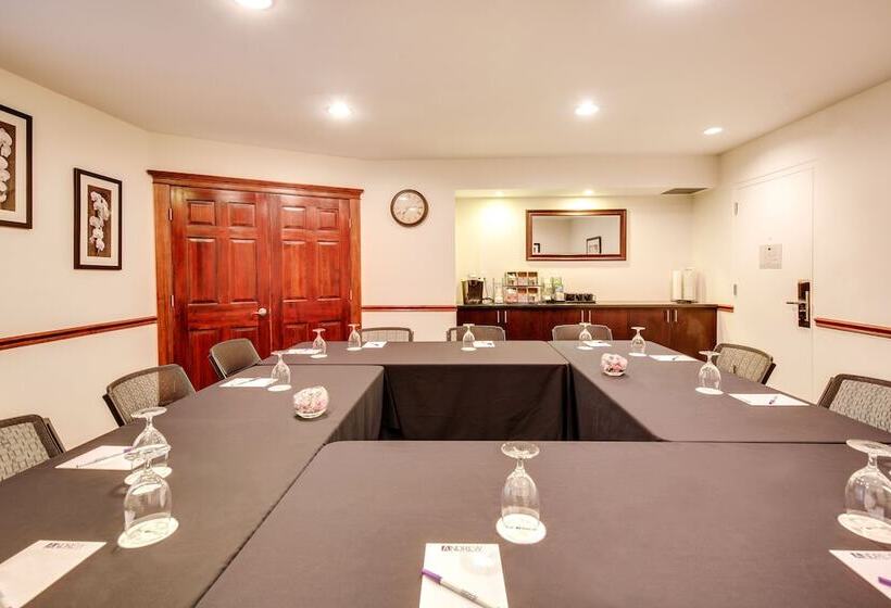 Fotos del hotel The Andrew Hotel:  62