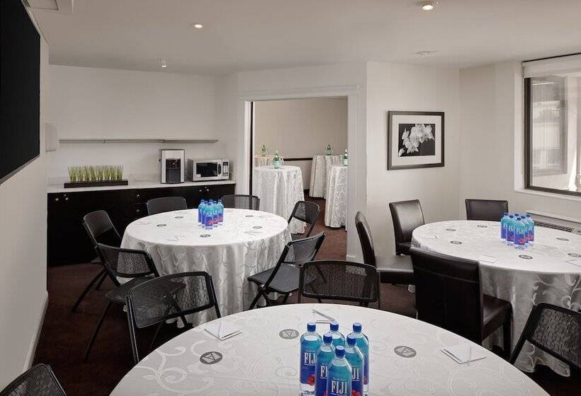 Fotos del hotel The Andrew Hotel:  11