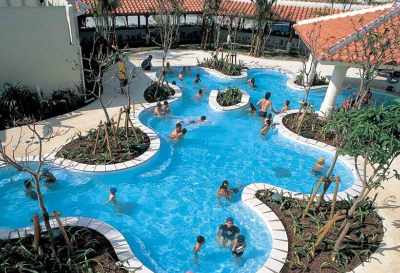 فندق The Beach Tower Okinawa