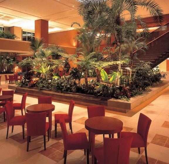 فندق The Beach Tower Okinawa
