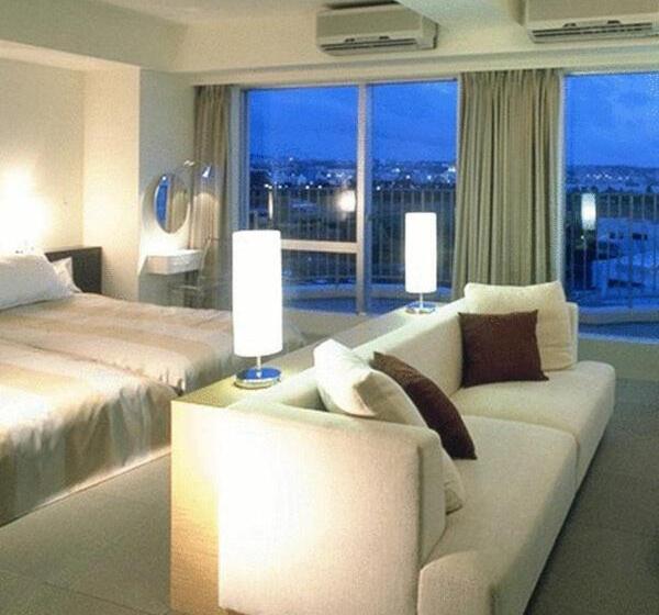 فندق The Beach Tower Okinawa