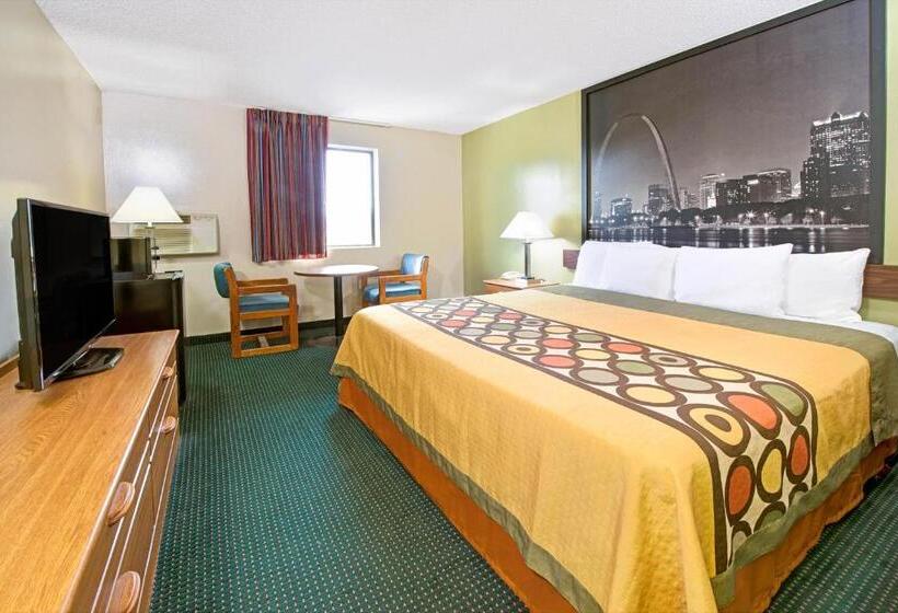 فندق على الطريق Super 8 By Wyndham Eureka/six Flags Nearby