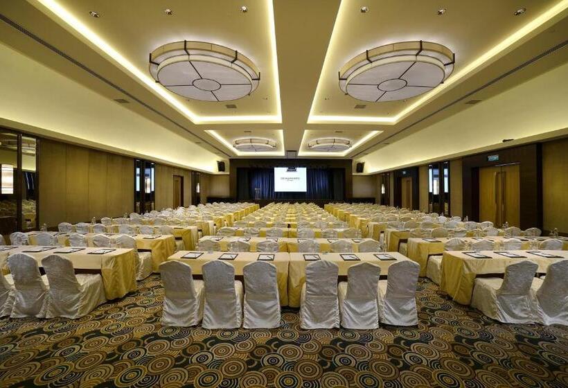 استراحتگاه The Saujana Hotel Kuala Lumpur