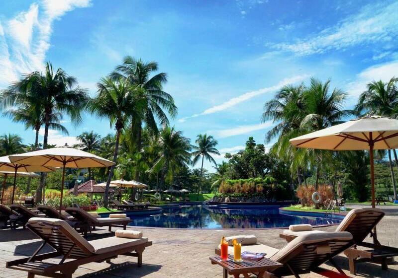 استراحتگاه The Saujana Hotel Kuala Lumpur