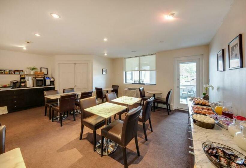 Fotos del hotel The Andrew Hotel:  38