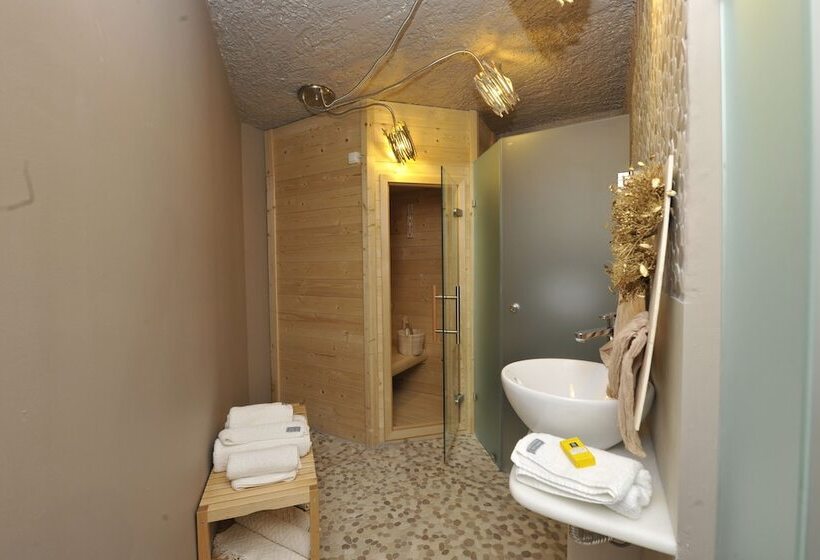 Ammos Naxos Exclusive Apartments & Studios