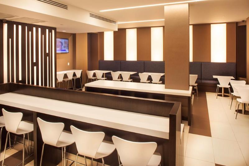 Fotos del hotel 46 Times Square:  5