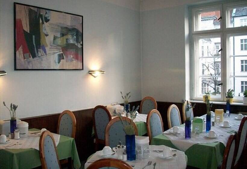 Fotos del hotel Amelie Berlin West:  8