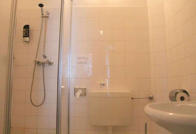 Fotos del hotel Amelie Berlin West:  12