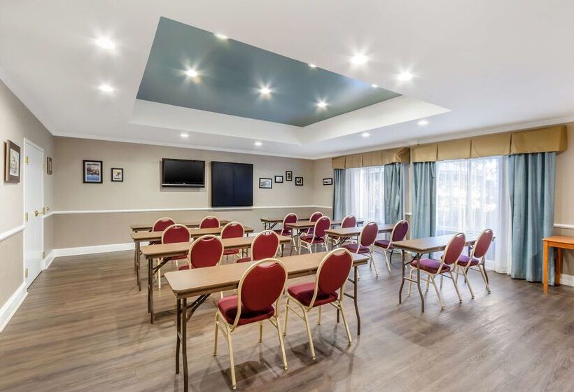 هتل Best Western Airport Inn & Suites