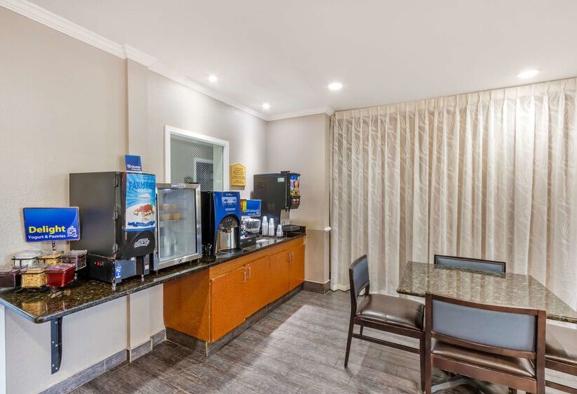 هتل Best Western Airport Inn & Suites