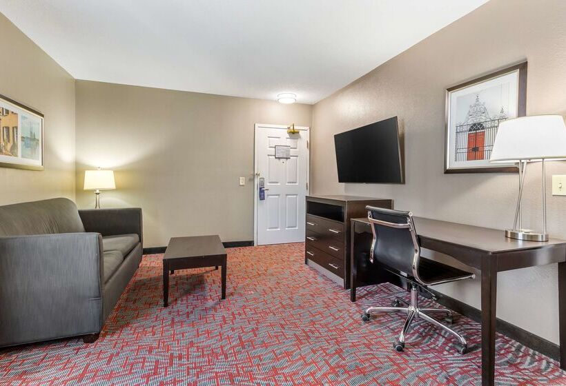 هتل Best Western Airport Inn & Suites