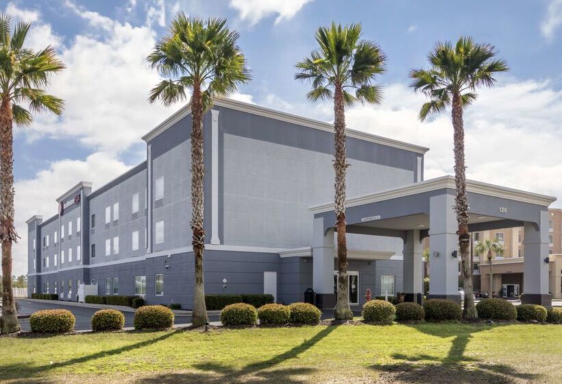هتل Best Western Plus Brunswick Inn & Suites